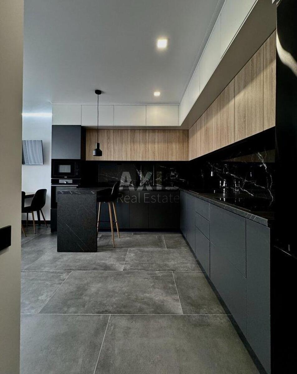 2k apartment vul. Viktora Nekrasova 10А