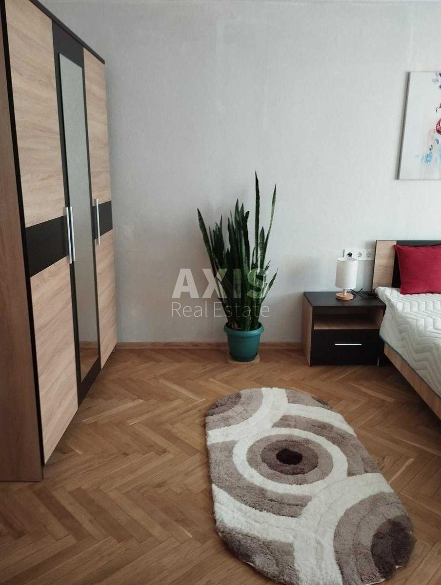 2к квартира ул. Телиги Елены 17А405356