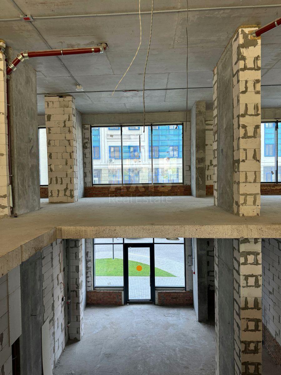 Office vul. Stusa Vasylja 35, 942m29