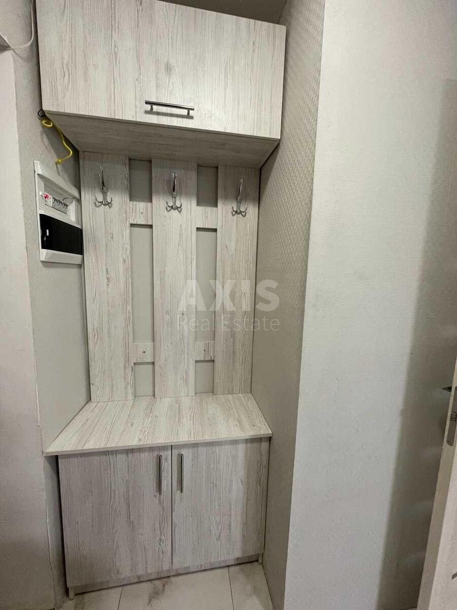 1k apartment vul. Mostyc'ka 6630215