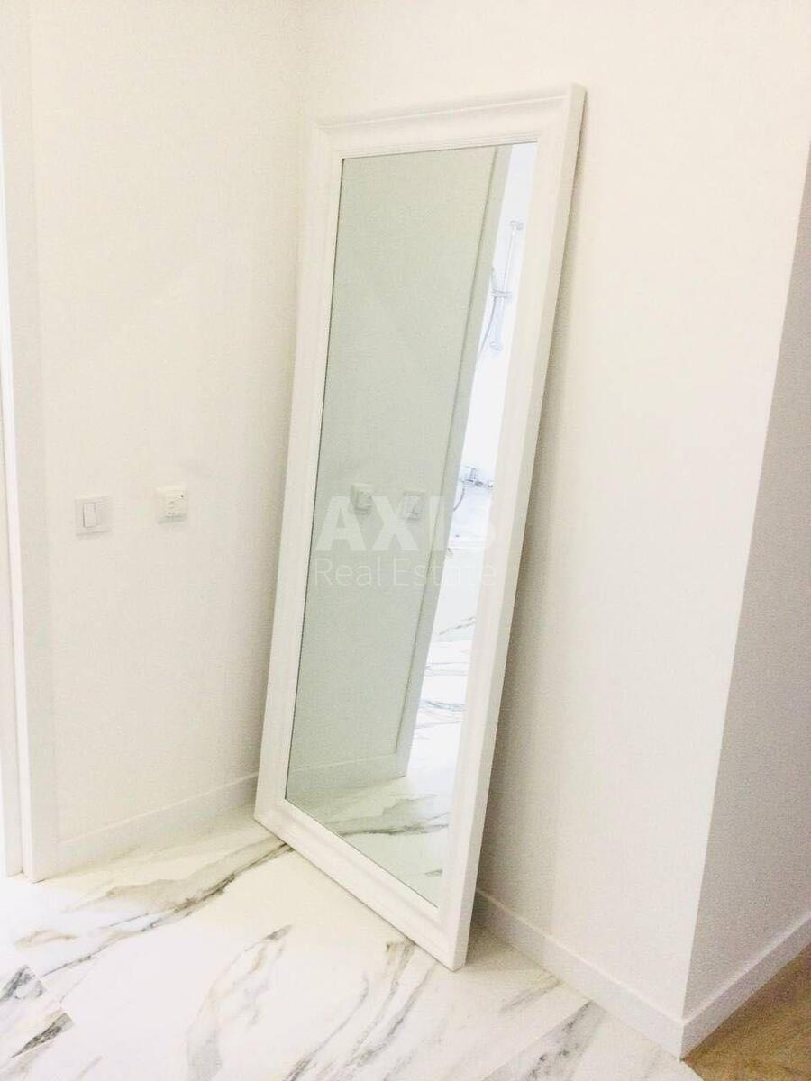 2k apartment uzv. Lysogirs'kyj 20630423