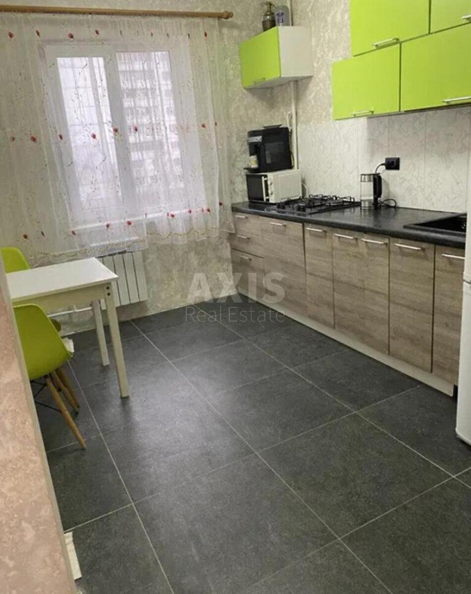 3k apartment vul. Kashtanova 8631750