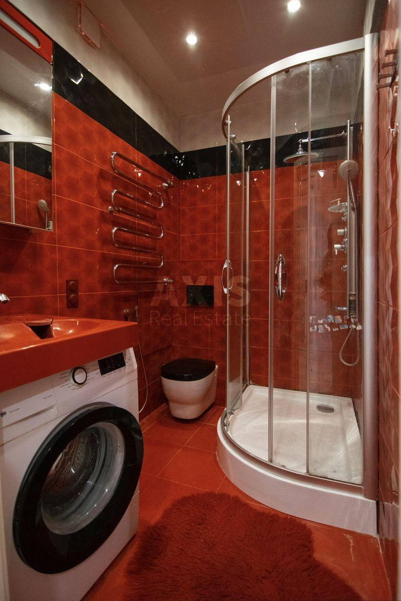 3k apartment vul. Saperno-Slobids'ka 245