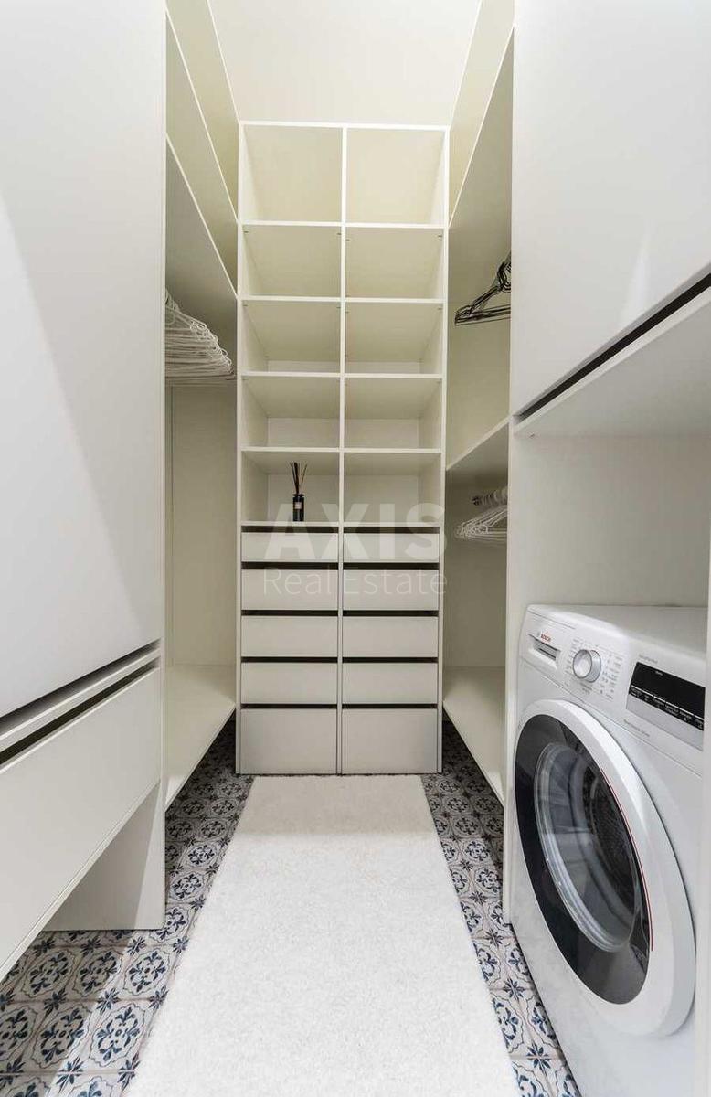3k apartment vul. Sichovyh Stril'civ 9В3