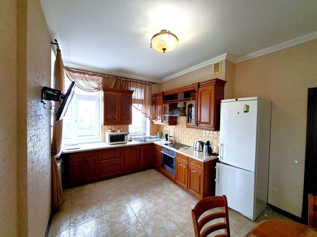 2k apartment bul. Lesi Ukrai'nky 7Б639156