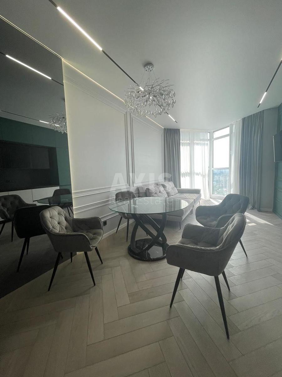 2k apartment vul. Dragomyrova Myhajla 14А10