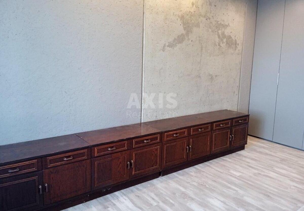 2k apartment vul. Vyshnjakivs'ka 47
