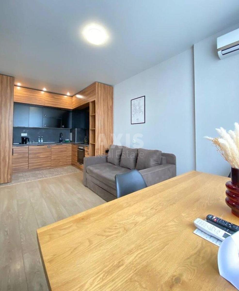 1k apartment vul. Syrec'ko-Sadova 1/30