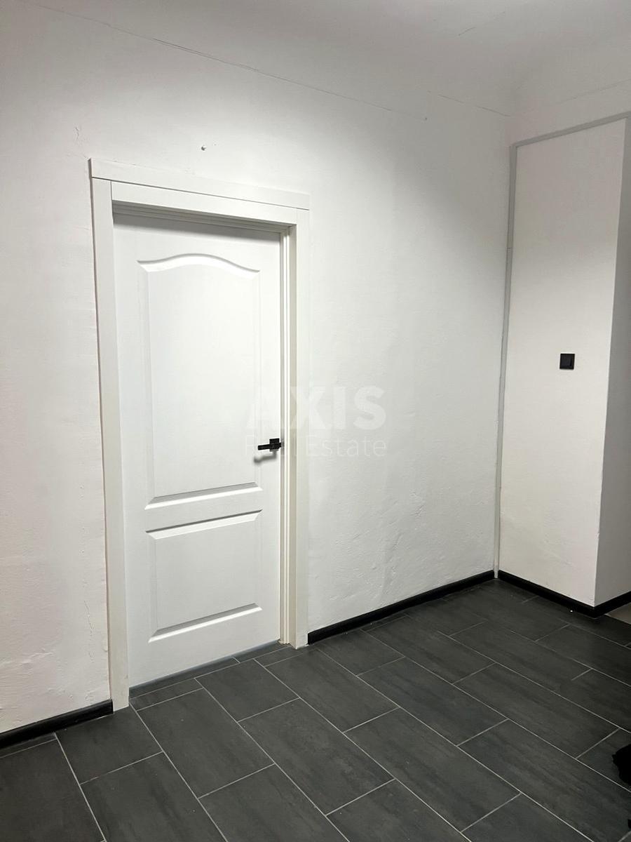 Office vul. Kyrylivs'ka 118/2, 110m26119610