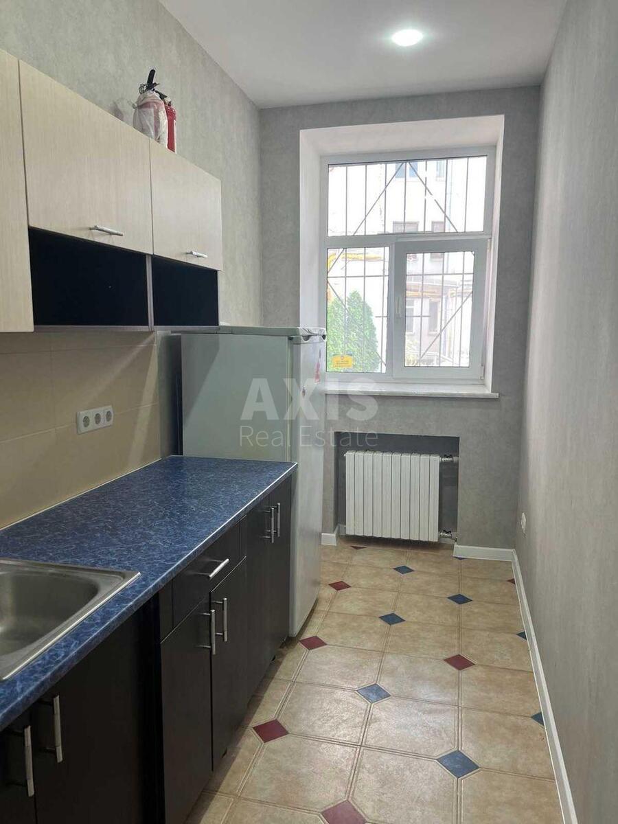 Office vul. Mazepy Ivana 9, 81m2582147