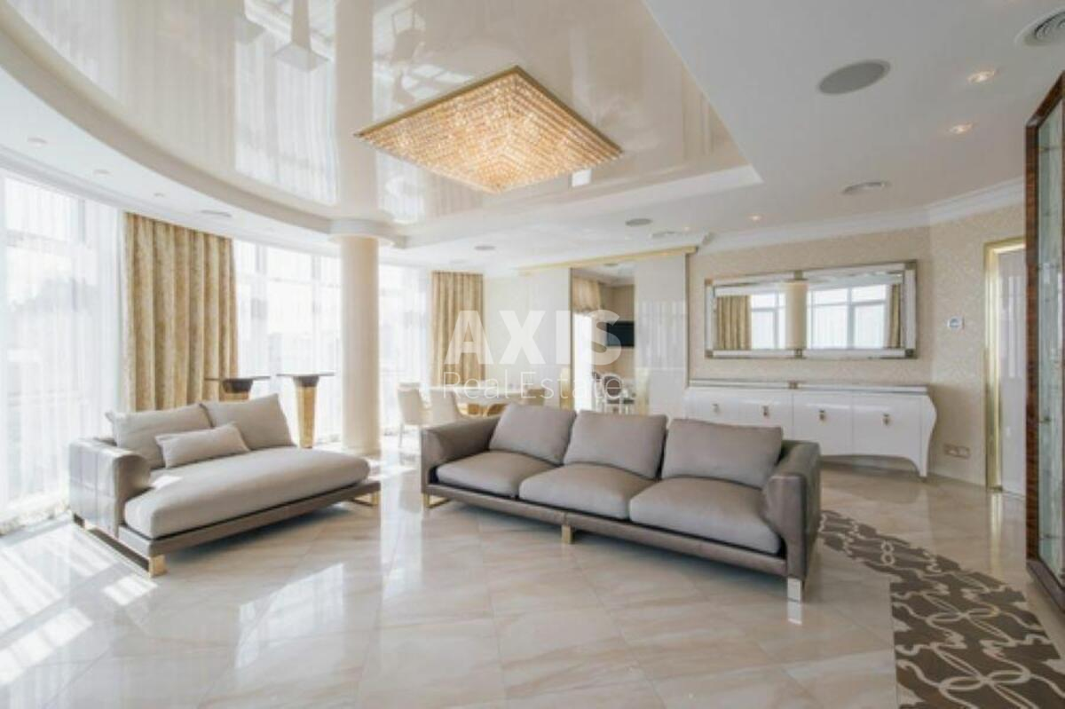 4k apartment vul. Mazepy Ivana 11б0