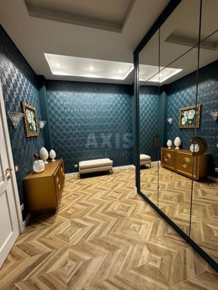 2k apartment vul. Kikvidze 19А7