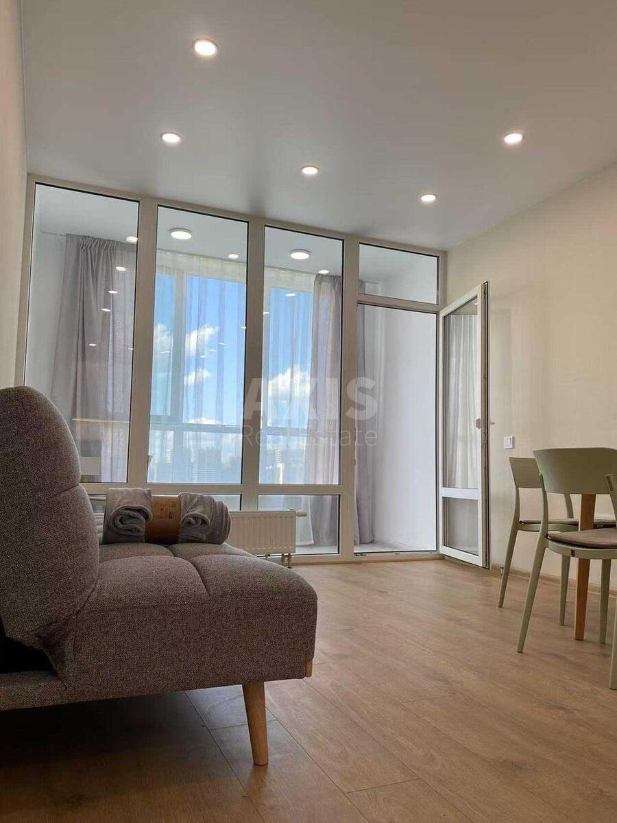 2k apartment vul. Rodyny Kristeriv 20572282