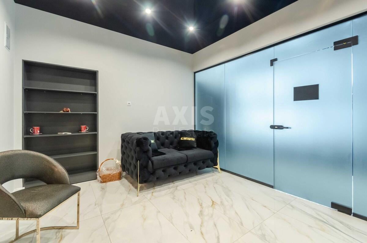Office bul. Druzhby Narodiv 38, 600m2574154