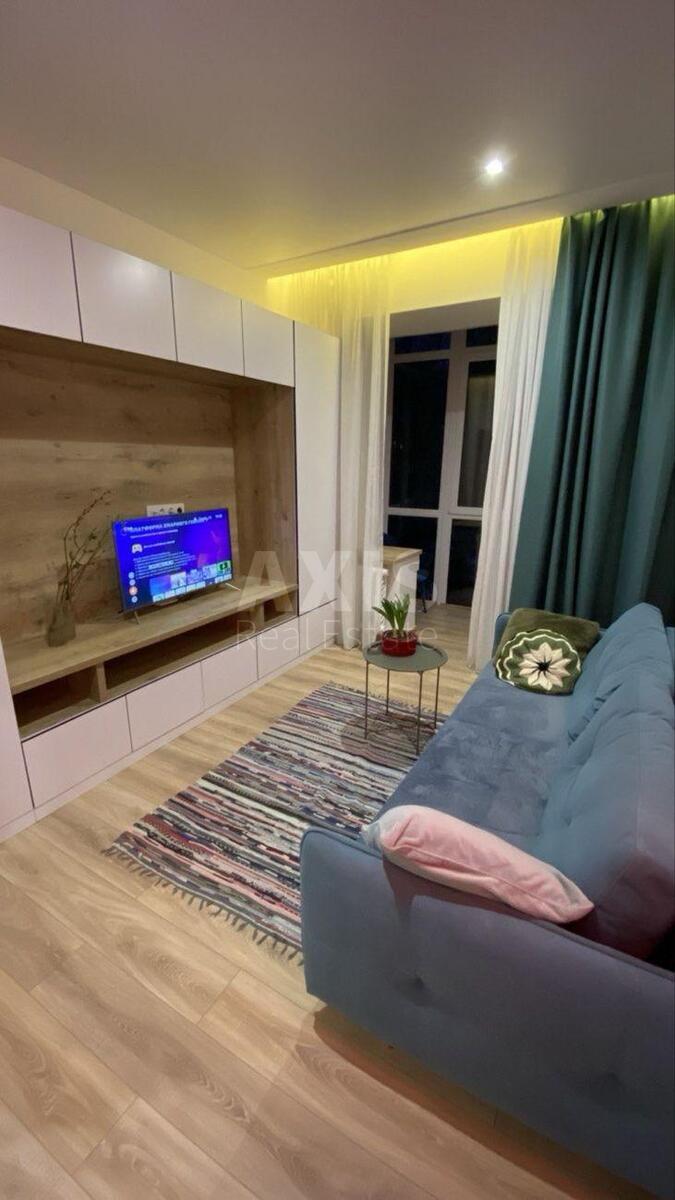 2к квартира ул. Джона Маккейна 38619527