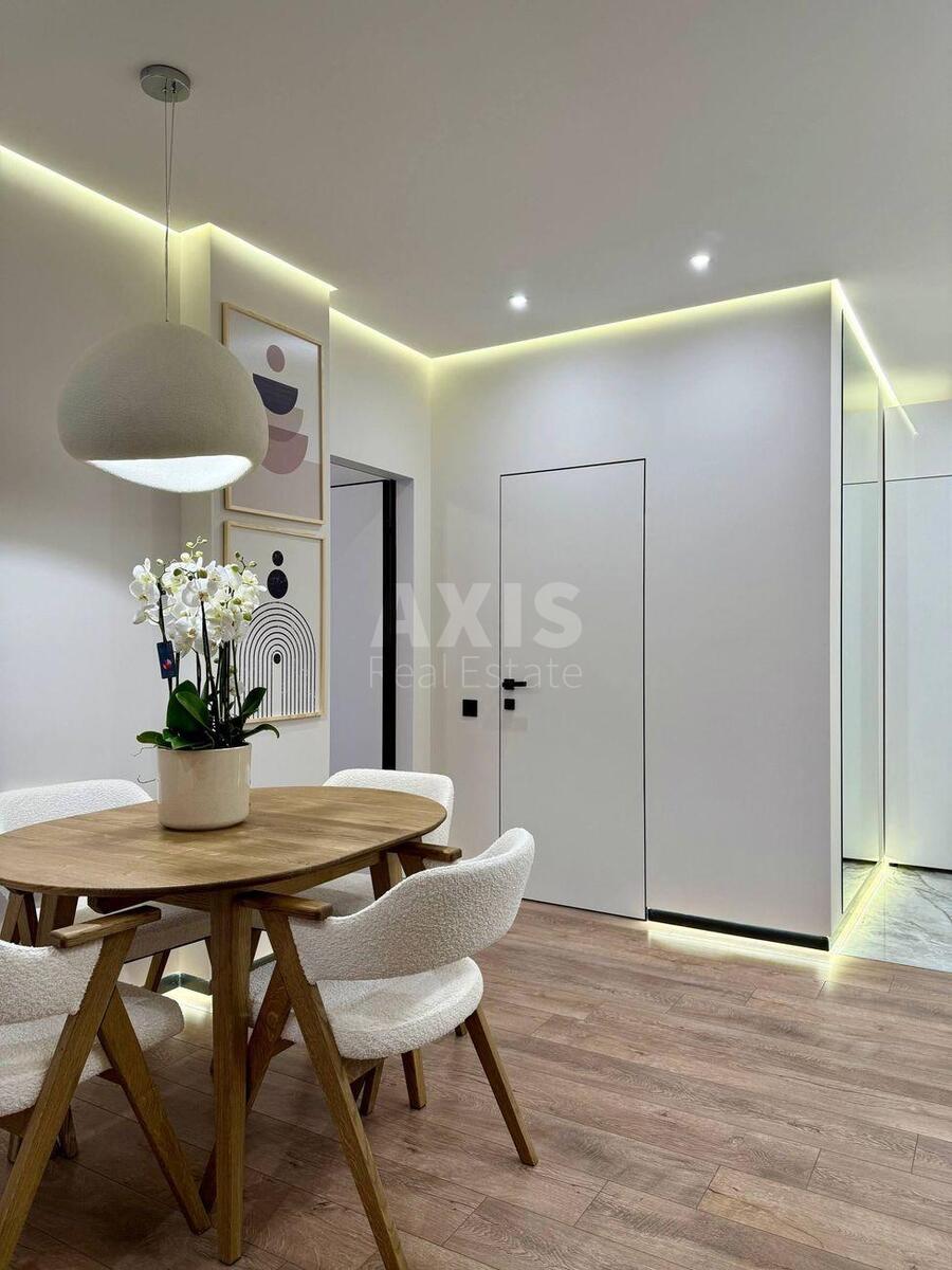 1k apartment bul. Ryl's'kogo Tadeja 1620210