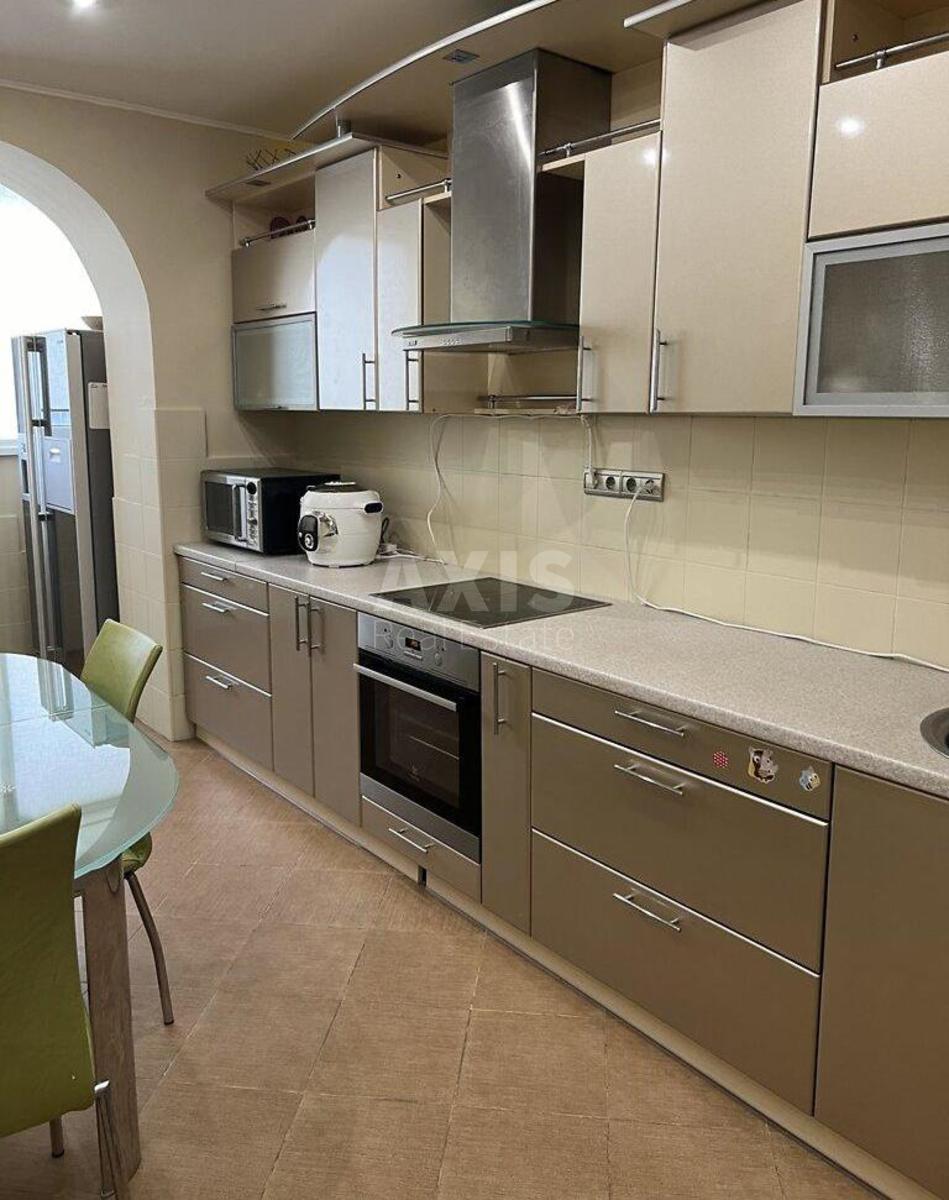 2k apartment vul. Kadets'kyj gaj 30
