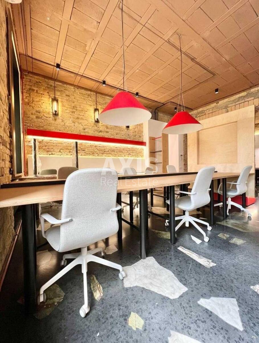 Office vul. Hmel'nyc'kogo Bogdana 74, 128m25