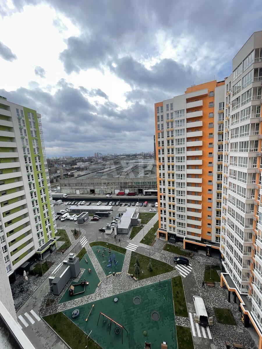 1k apartment pr-t Berestejskij 67629821