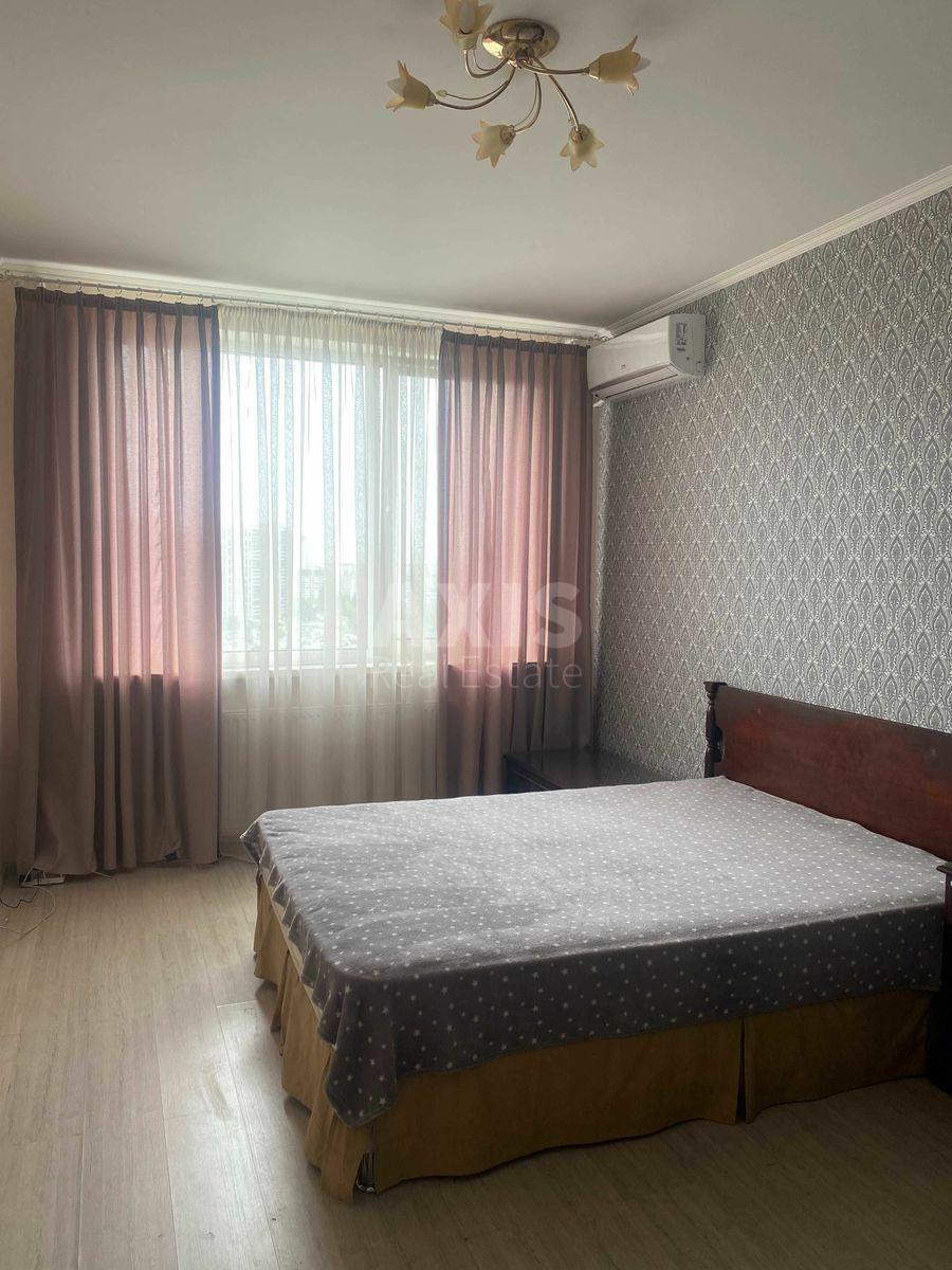 1k apartment vul. Rodyny Kristeriv 201