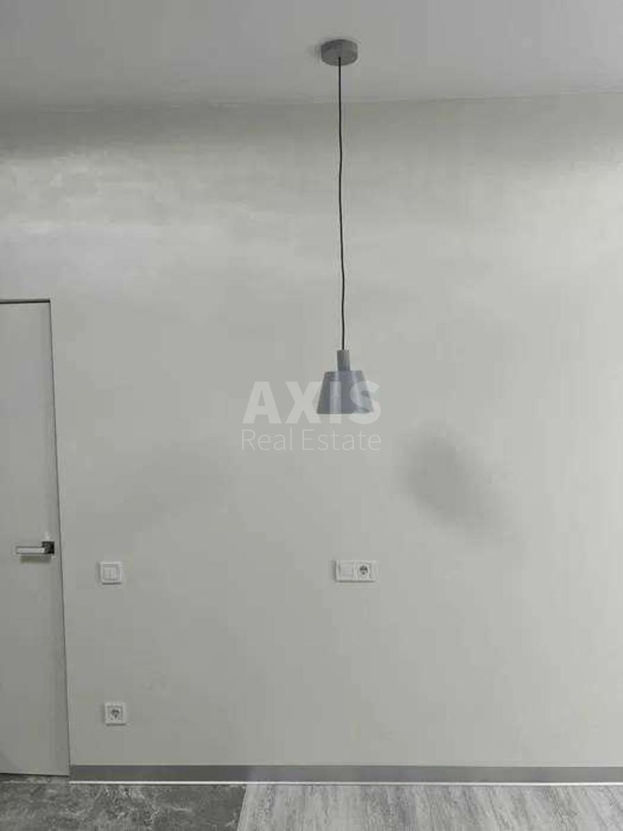 2k apartment vul. Myhajla Maksymovycha 242
