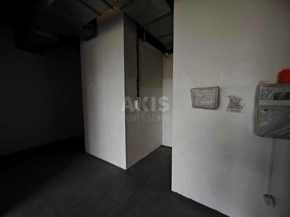 Office vul. Vyshgorods'ka 45, 238m2605117