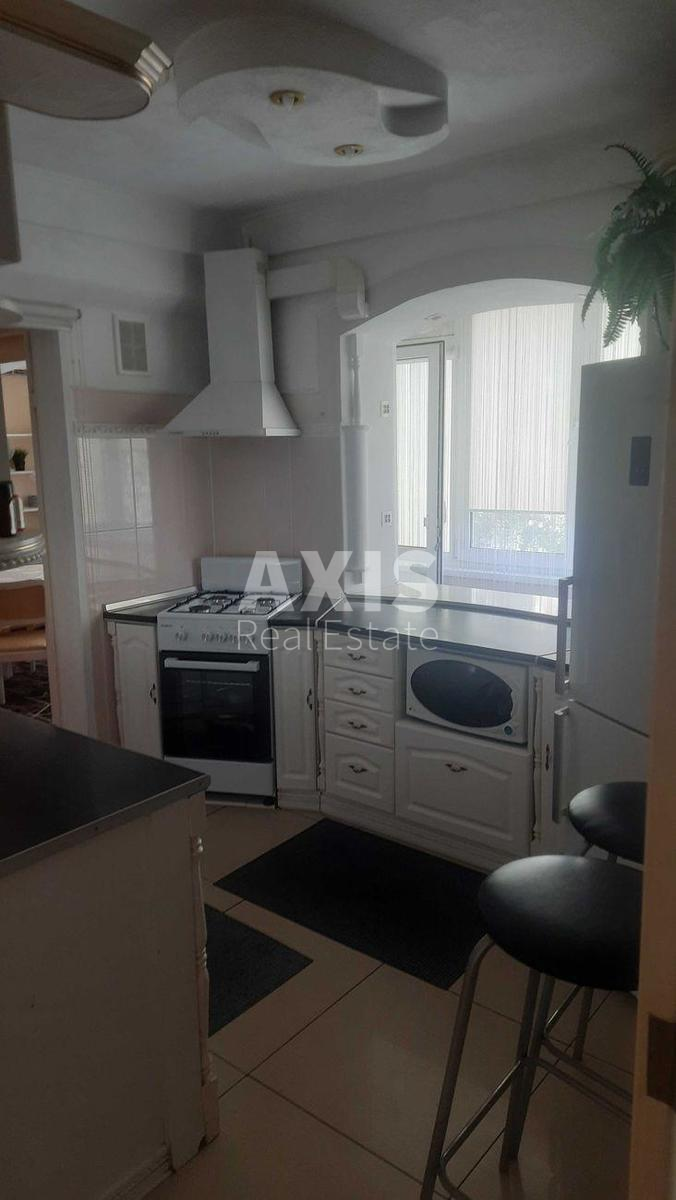 3k apartment vul. Entuziastiv 35