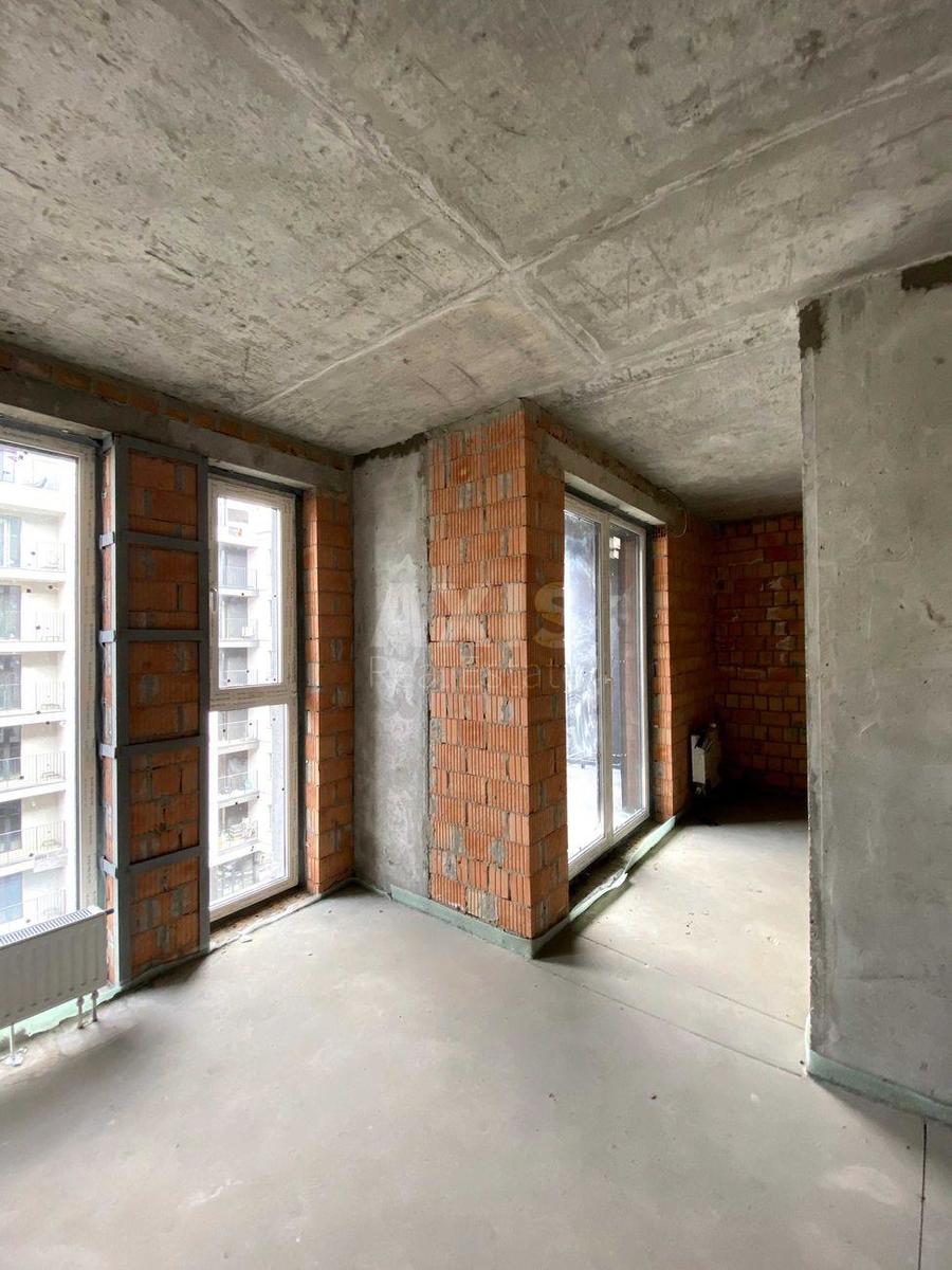 2k apartment vul. Kyrylivs'ka 372