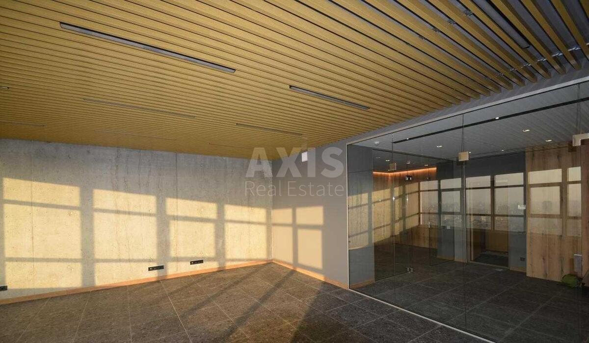 Office uzv. Klovs'kyj 7, 256m20