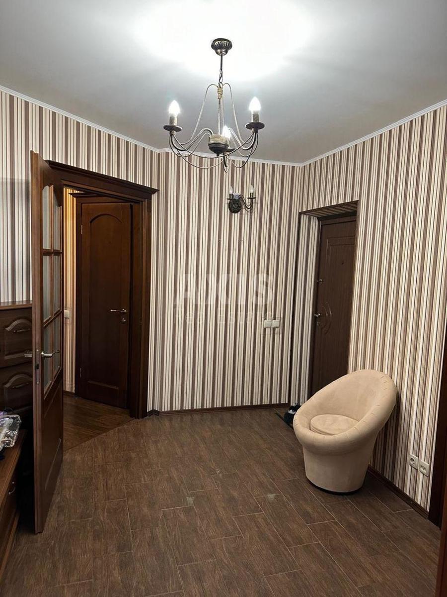 3k apartment vul. Smiljans'ka 152