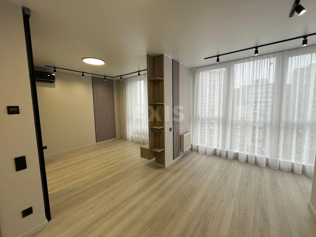 1k apartment vul. Revuc'kogo 40Б1