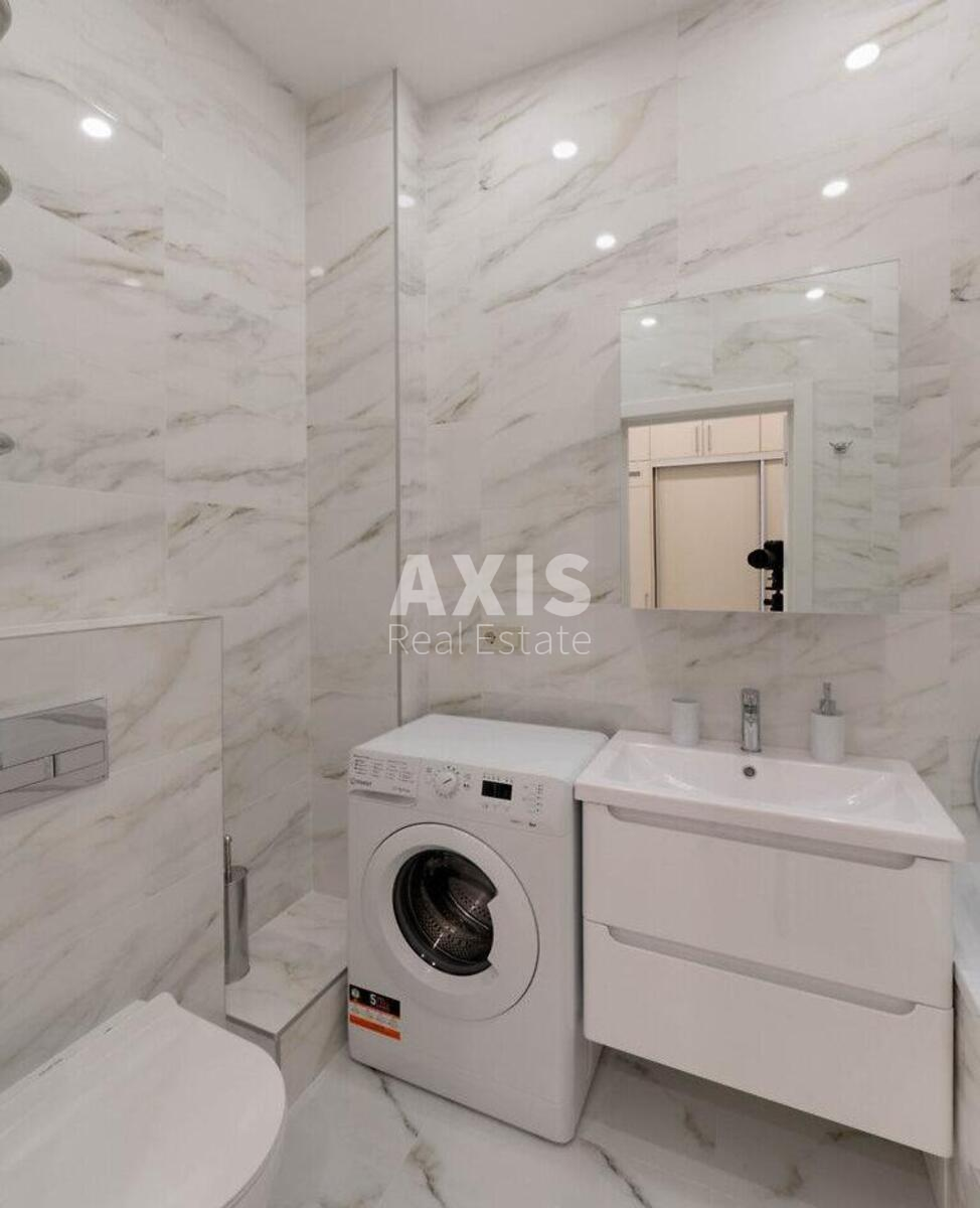 1k apartment vul. Dragomyrova Myhajla 4Б3