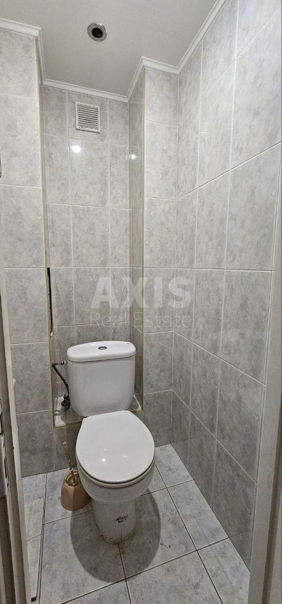 3k apartment vul. Revuc'kogo 1810