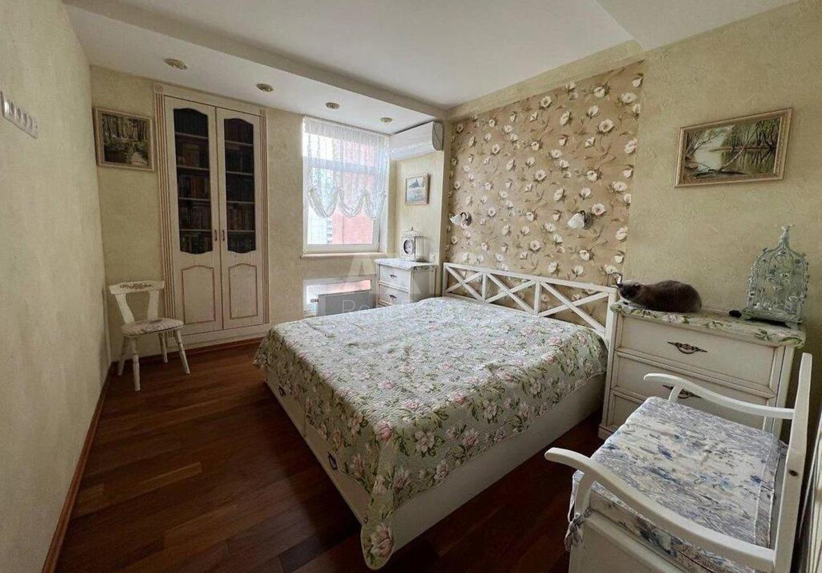 2к квартира ул. Эрнста Федора 16В1