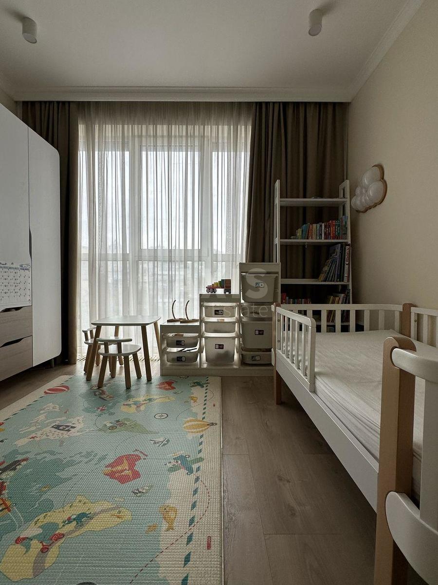 3k apartment vul. Lypkivs'kogo Vasylja Mytropolyta 16А8