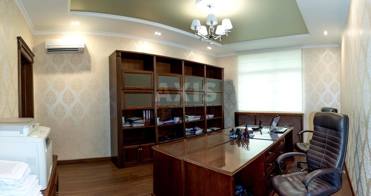 Office vul. Antonovycha 131, 100m2600925