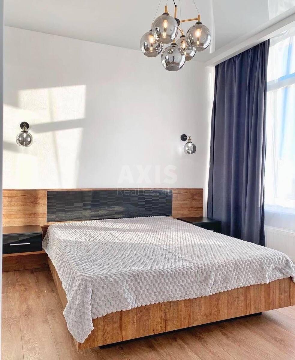 2k apartment nab. Dniprovs'ka 182