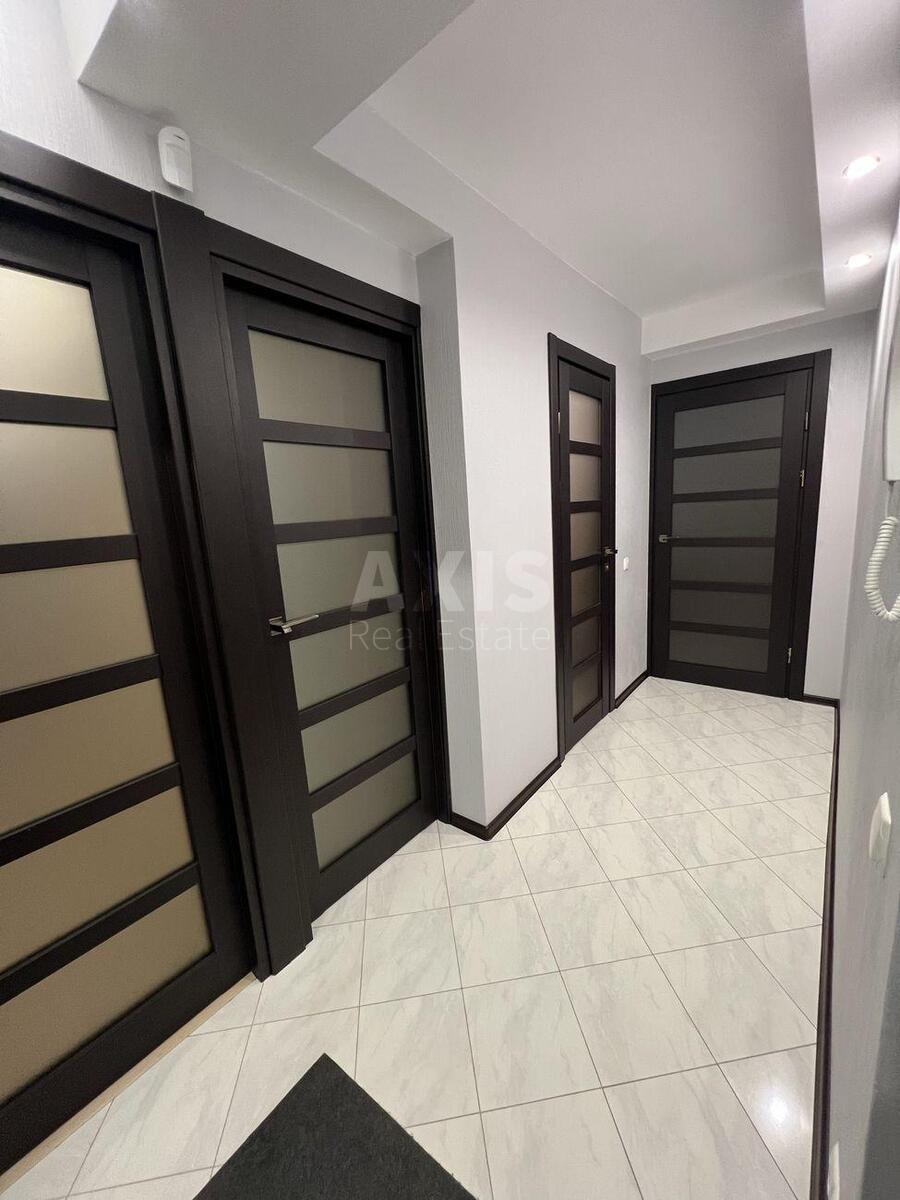 2к квартира бул. Роллана Ромена 13В570058