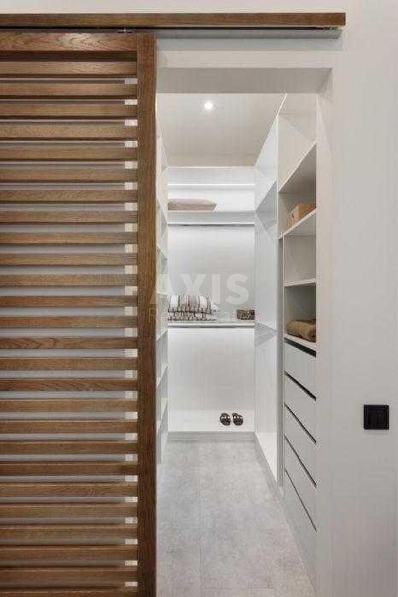 2k apartment vul. Myhajla Maksymovycha 3210