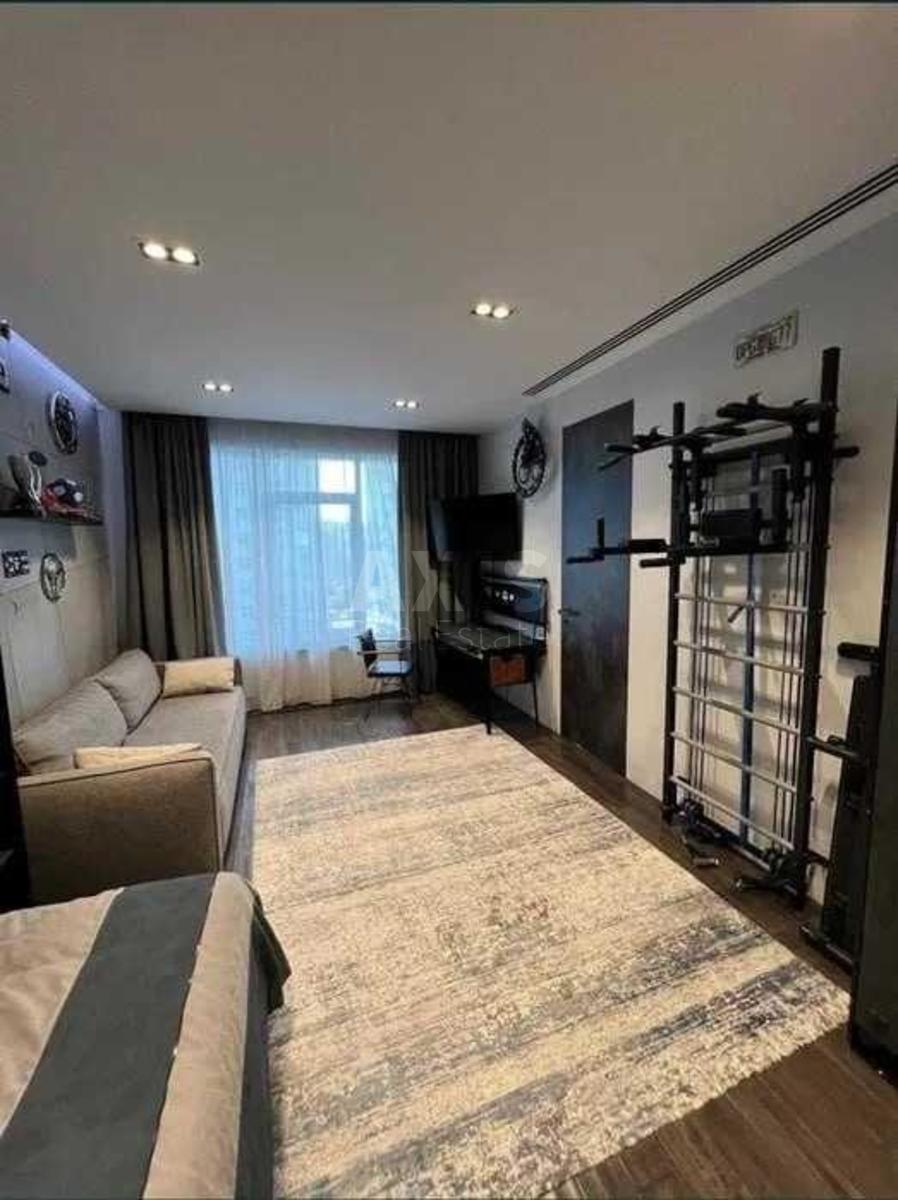4k apartment vul. Buslivs'ka 127