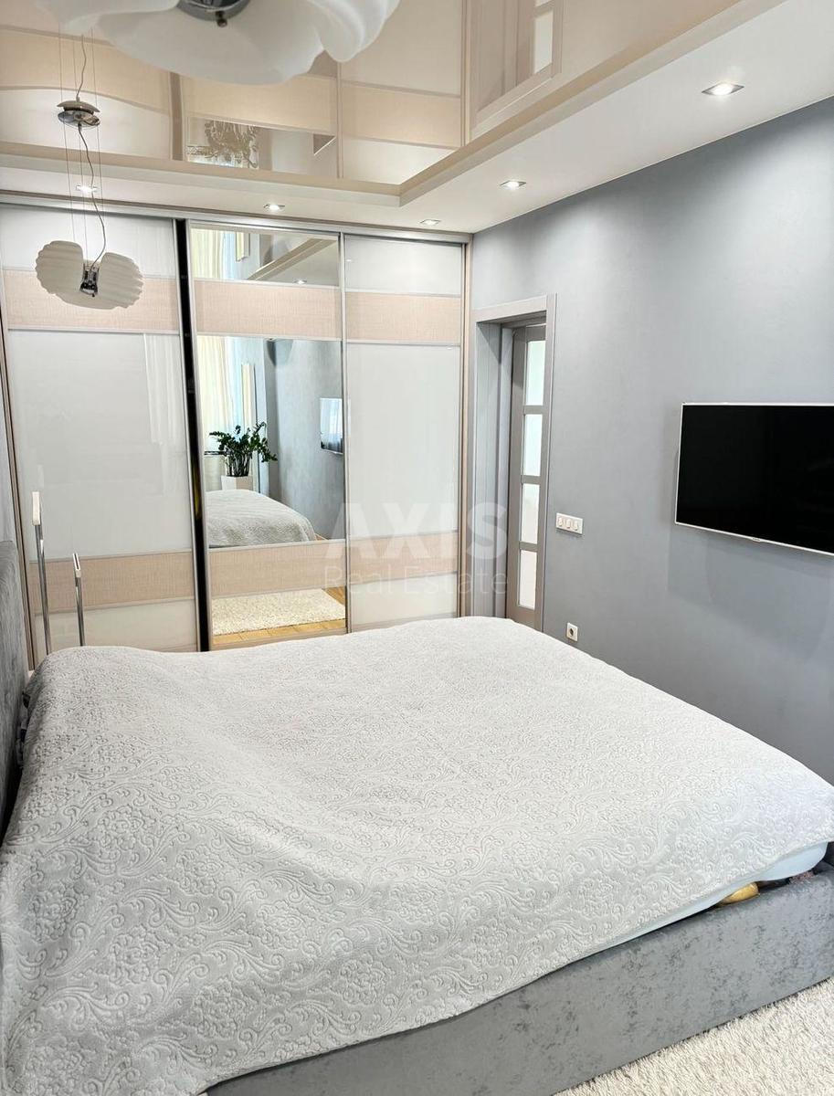 2k apartment vul. Vyshgorods'ka 456