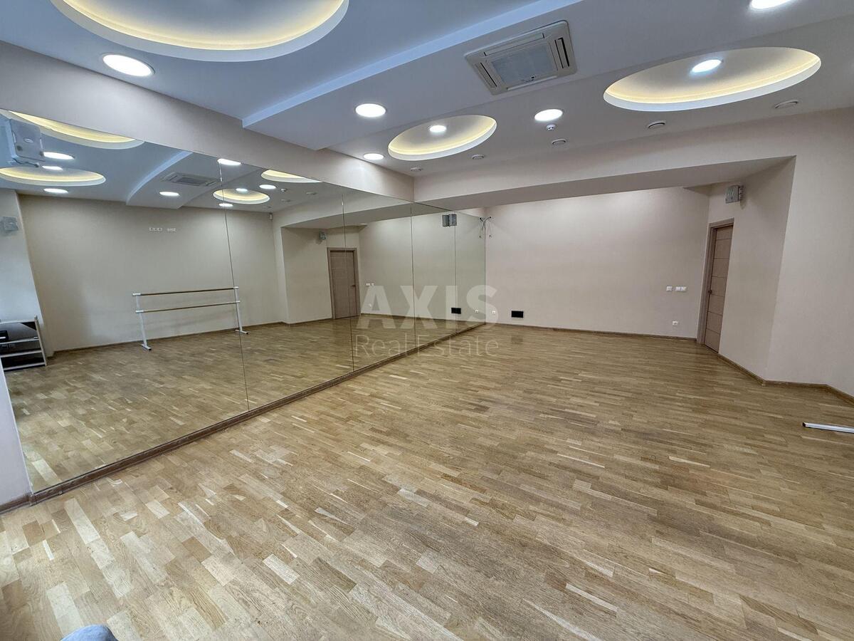 Trade object vul. Jevgena Konoval'cja 36Д, 258m26084912