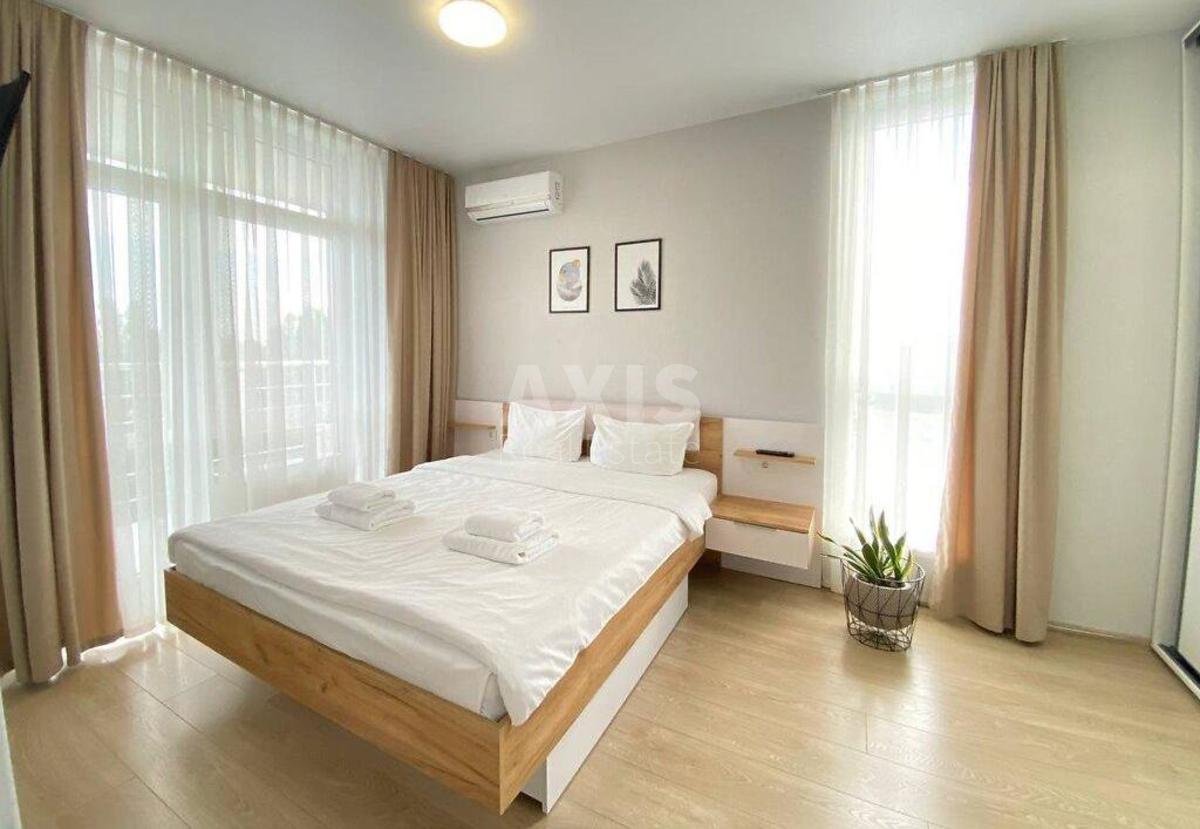 1k apartment vul. Syrec'ko-Sadova 1/31