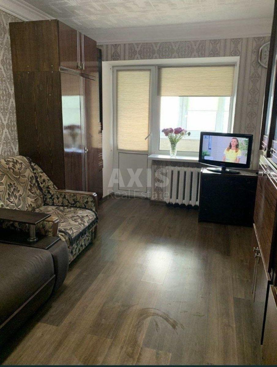1k apartment vul. Chervonopil's'ka 20/15