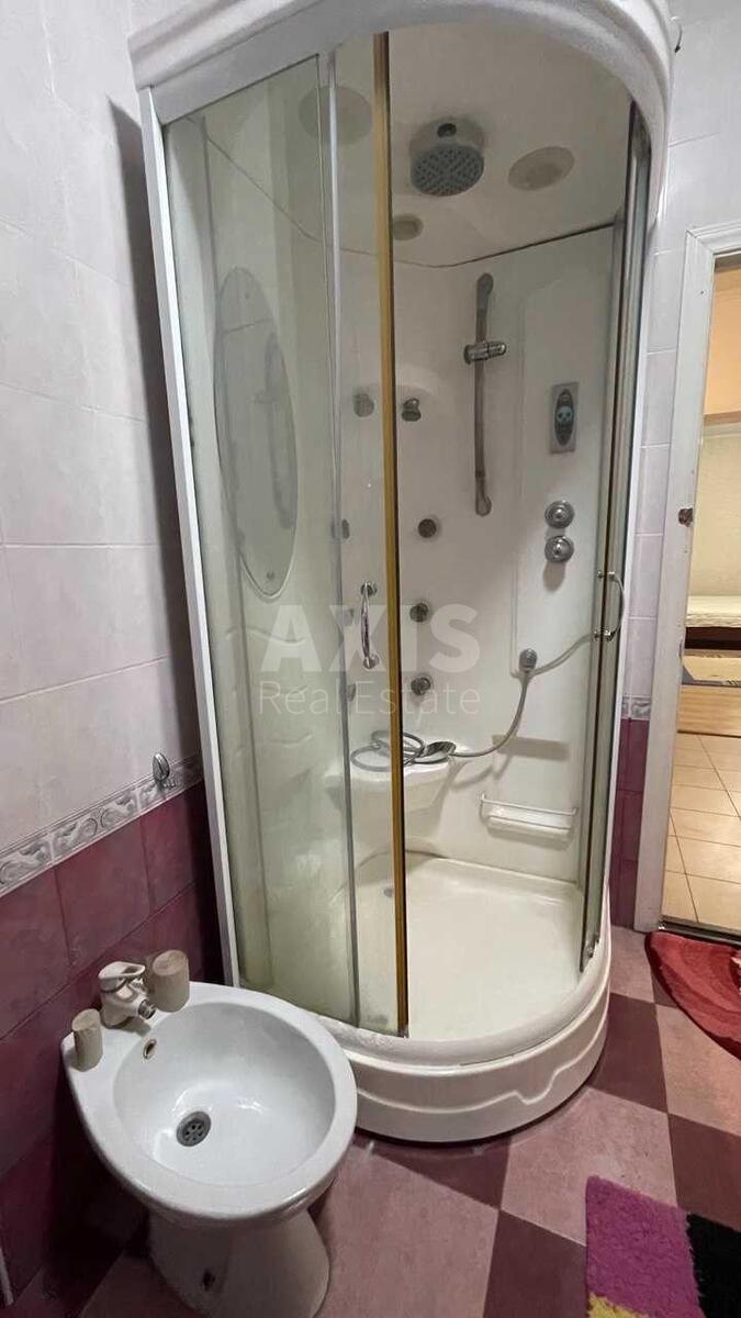 Дoм ул. Тургенева, 300м2, город Киев10