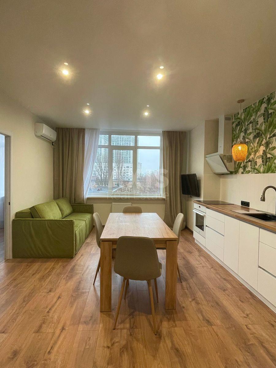 2k apartment vul. Chernivec'ka 8Б9