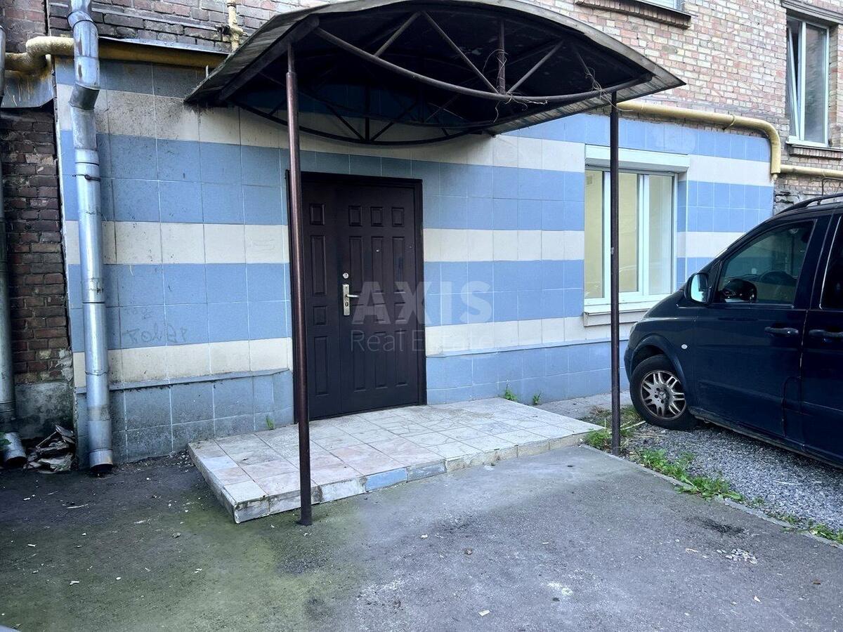 Office vul. Kyrylivs'ka 118/2, 110m26119611