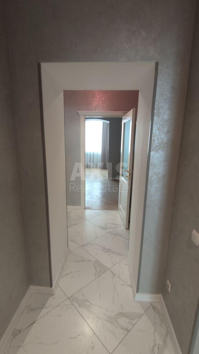 4k apartment vul. Vyshgorods'ka 45/214