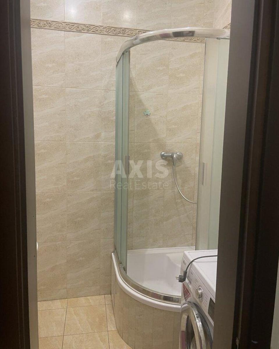 2k apartment vul. Baggovutivs'ka 363