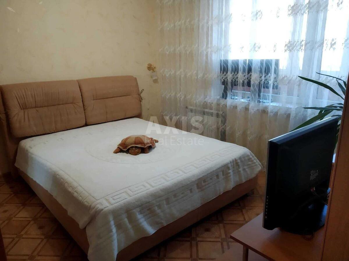 3к квартира ул. Сержа Лифаря 9/61573176